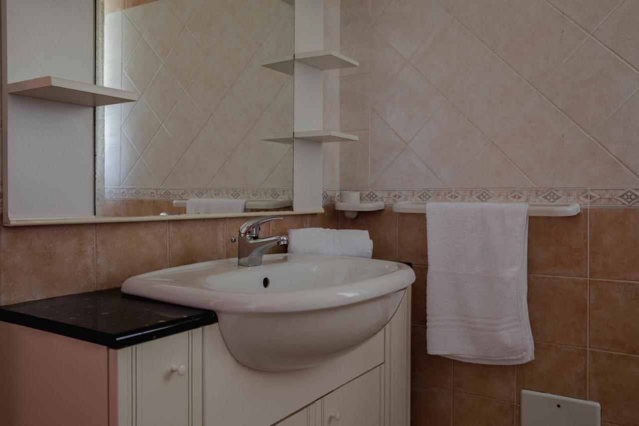 Appartamenti Costa - Budoni Sweet Home Tanaunella Exterior foto